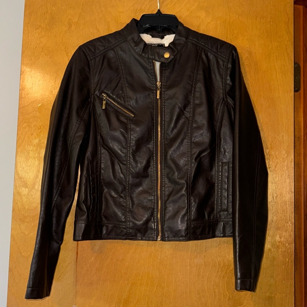Used brown faux leather jacket with fuzzy lining size L